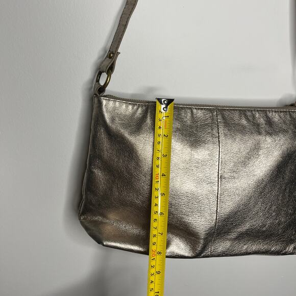 The Sak Collective Bag Metallic Gray Lance Leather Embossed Crossbody Purse - Picture 5 of 10